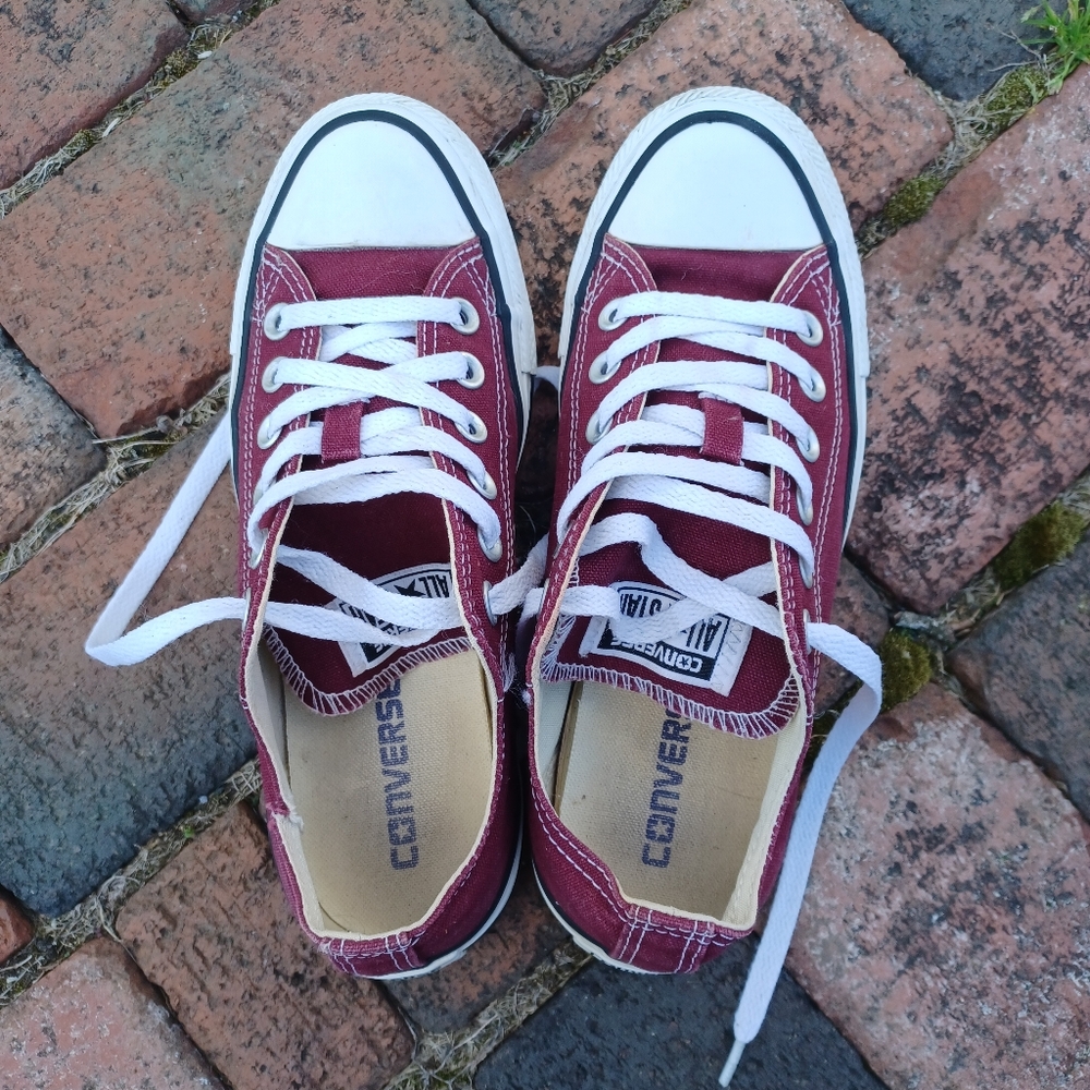 New Converse low dark burgandy red unisex shoes sneakers size - Mens 5 Womens 7 - Picture 4 of 6